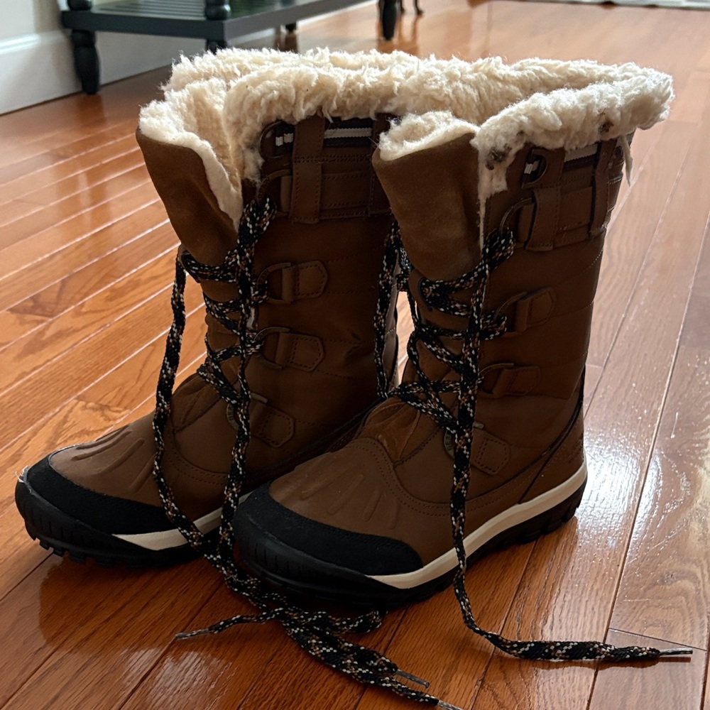 BearPaw Brown and Black Winter Boots